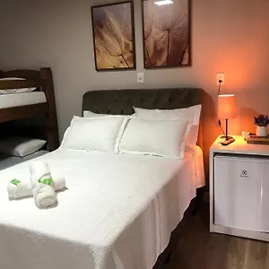 Quarto em Acomodações Particulares Da Lu, Penha (Santa Catarina)